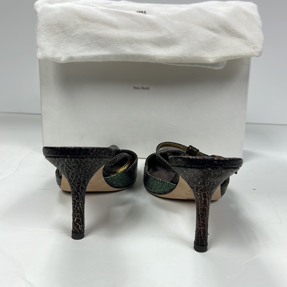 Vera Wang Multicolor pointed toe heels - Picture 4 of 6